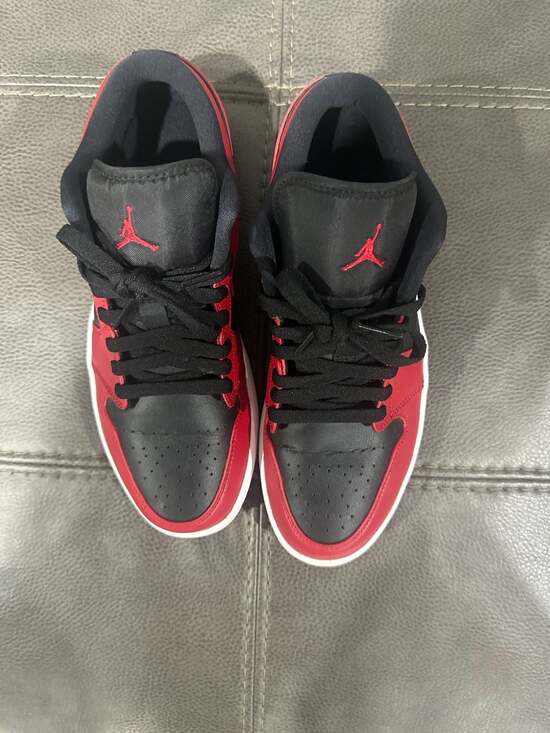 Jordan low - Picture 2 of 4